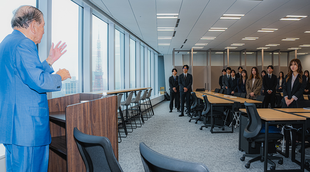 笹川 堯